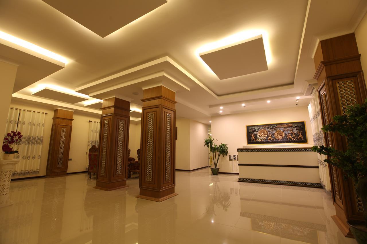 The Hotel Emperor-Inle Nyaung Shwe Exterior foto