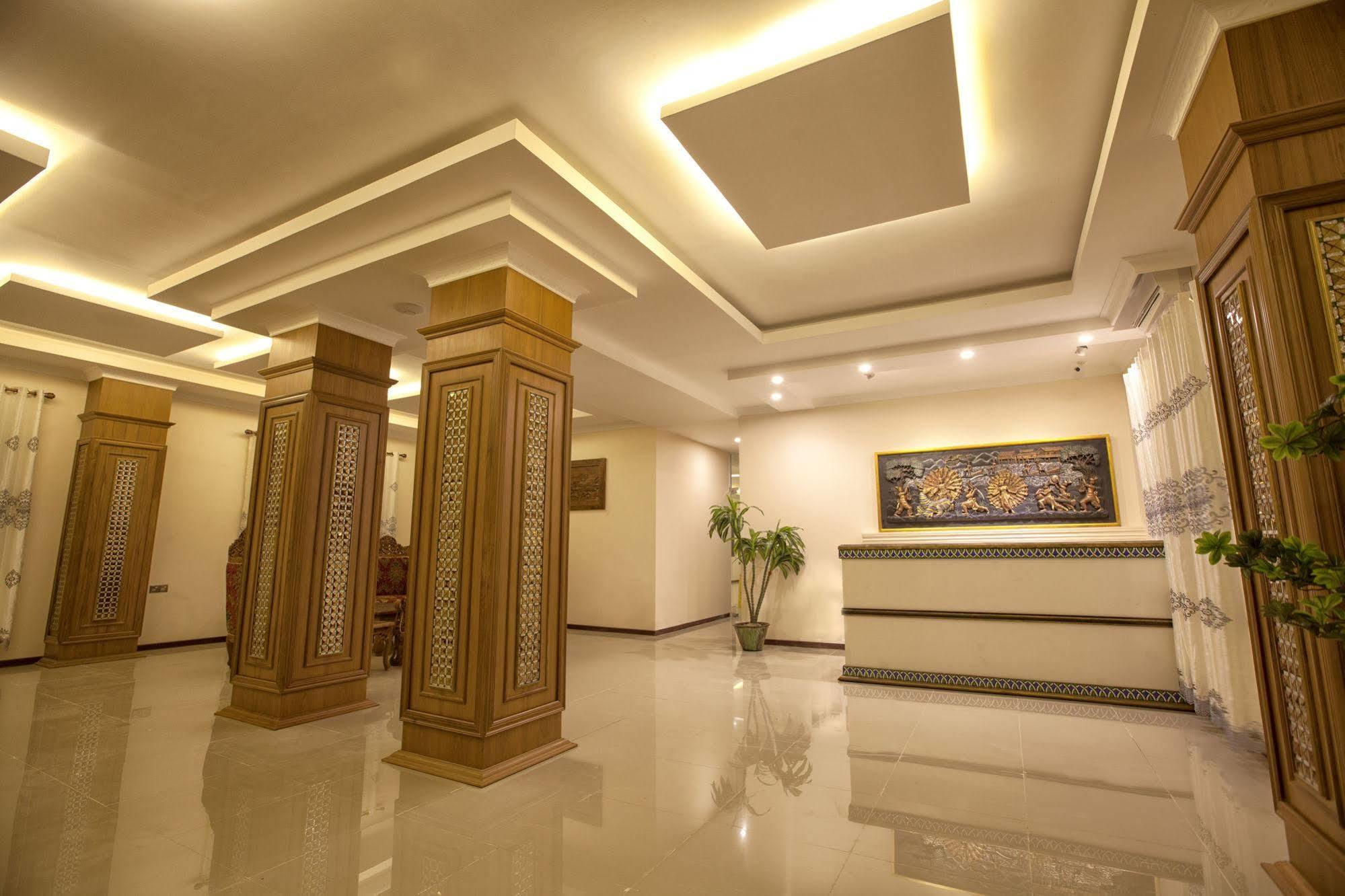The Hotel Emperor-Inle Nyaung Shwe Exterior foto